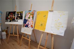 Výstava ručných prác - dekoratívna grafika